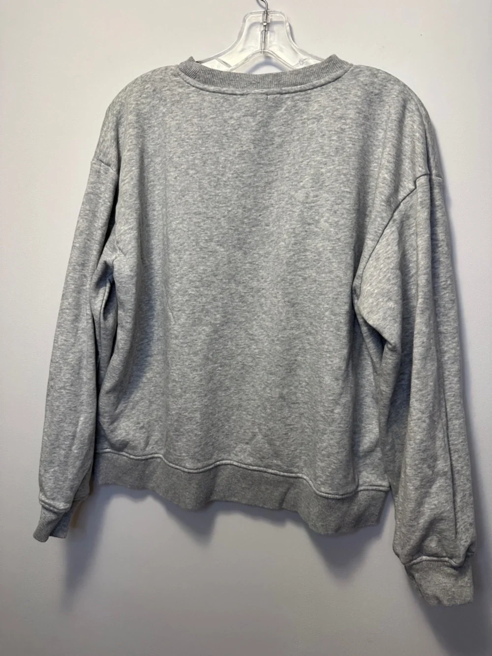 H&M Tribeca Graphic Oversized Crewneck Sweatshirt with Green Lettering - Picture 7 of 7